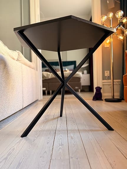 No early birds / Per Söderberg Bespoke collection brass sidetable