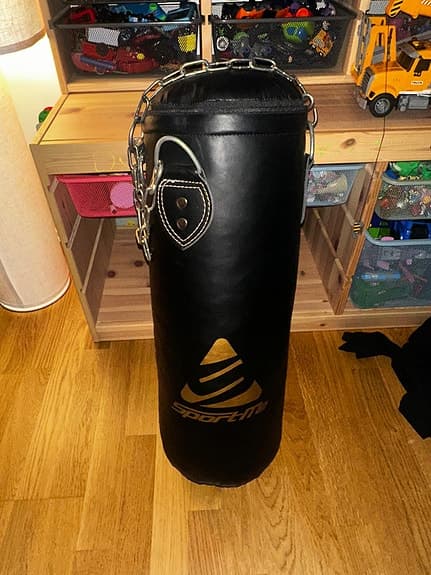 Sportline boxningssäck svart 6KG