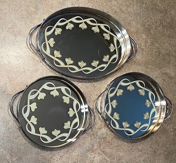 Monica Backström design, spegel brickor för GENSE.