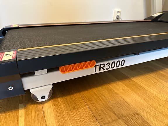 TR3000 löpband med digital display