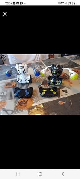 Fjärrstyrda robotleksaker med två kontroller