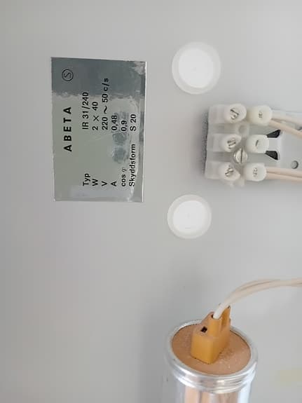 Lysrörsarmatur vit 14 st