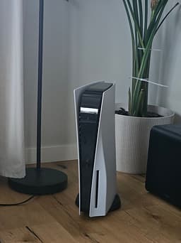 Playstation 5 med inbyggd skivläsare och valbar 2Tb SSD