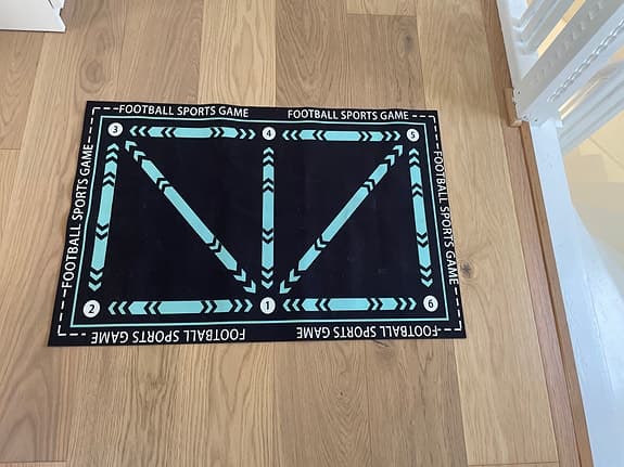 TRÄNA TEKNIK /FOTBOLL