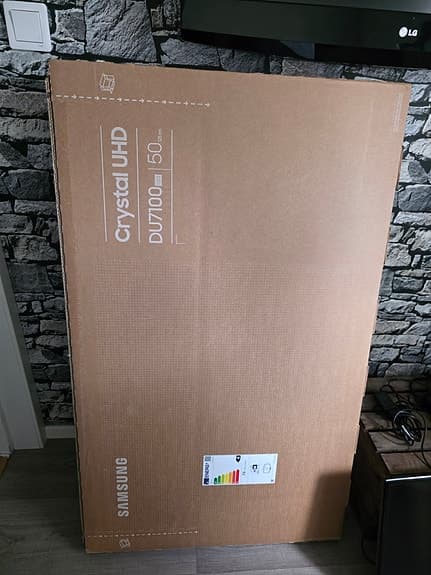 Samsung 50" crystal