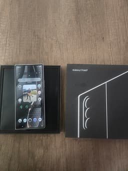 Samsung Z fold 7