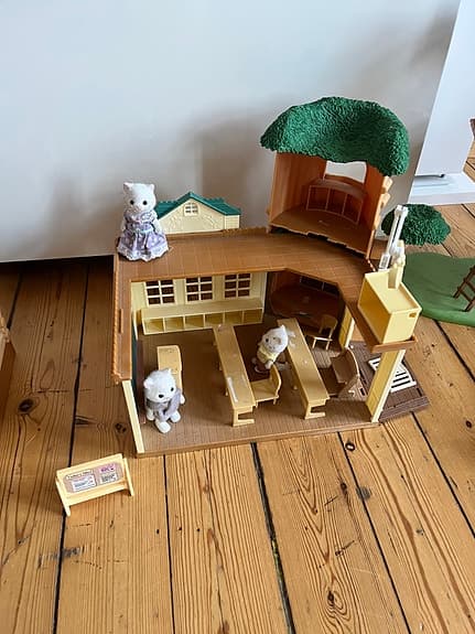 Sylvanian Families hus och bilar