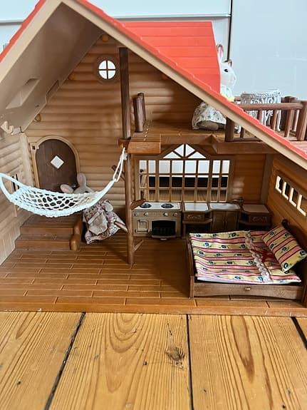 Sylvanian Families hus och bilar