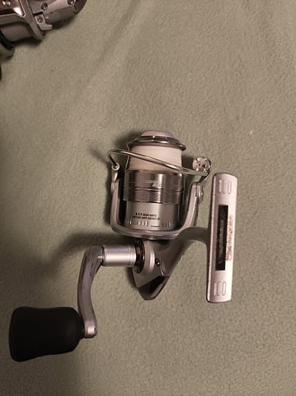 fiske rullar 3 olika en med spö