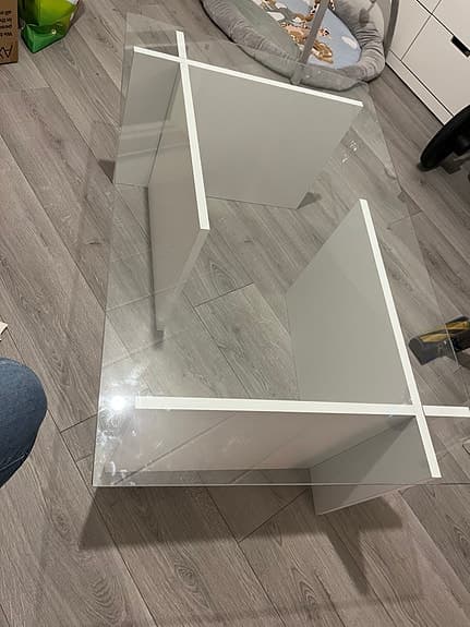 Soffbord vit med glasskiva