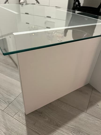 Soffbord vit med glasskiva