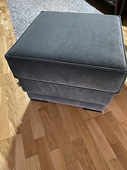 Pall med förvaring sammet grå