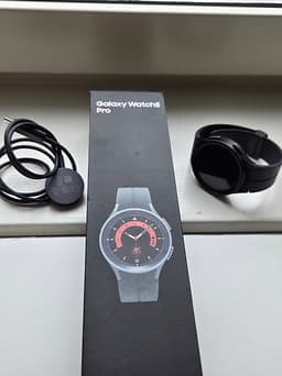 Samsung Galaxy Watch5 Pro 45mm –  fint skick (komplett)