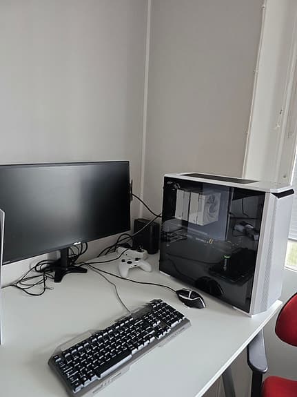 Kraftfull Gaming- & Arbetsdator – Ryzen 9 & RTX 3070