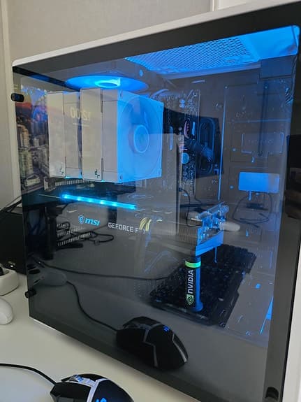 Kraftfull Gaming- & Arbetsdator – Ryzen 9 & RTX 3070