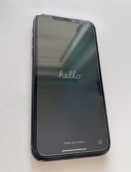 Svart iPhone XR, 64 GB