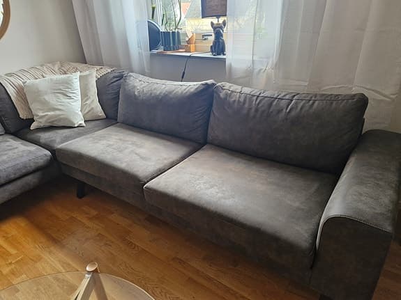 2,5-sits L-Soffa Haga Konstläder