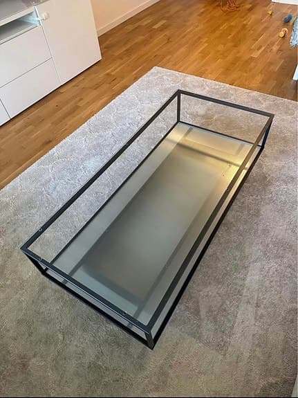Soffbord i glass