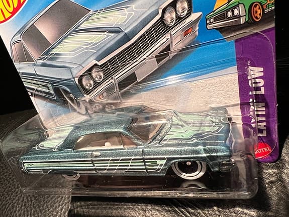 Hot Wheels ’64 Impala leksaksbil metall