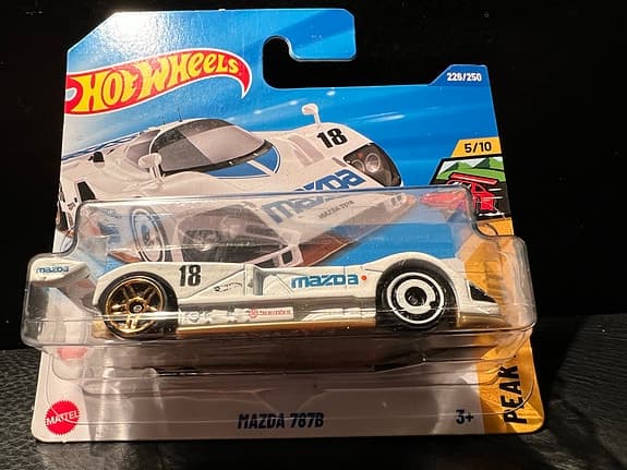 Hot Wheels Mazda 787B leksaksbil vit