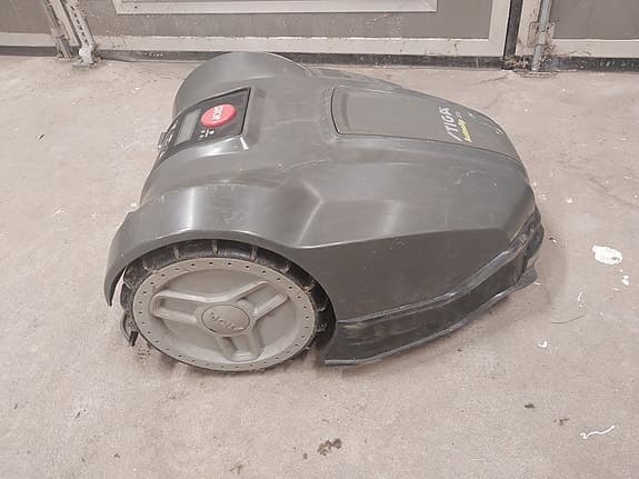 Stiga autoclip 223 robotgräsklippare