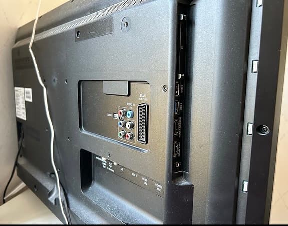Philips 32PFS6402/12 tv 32 tum silver
