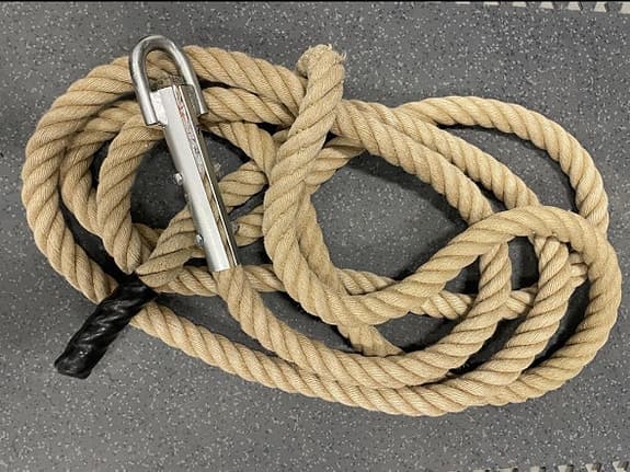 Klätterrep med fäste