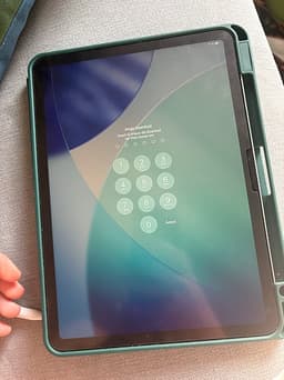 iPad Air M2 11” Cellular 128GB – batteri 100%, mycket fint skick