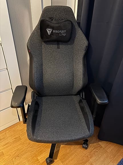 Secretlab Titan evo gamingstol säljes i mycket gott skick