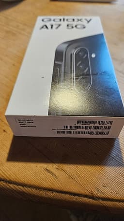 Samsung galaxy A17 5g ( Ny i förpackning)