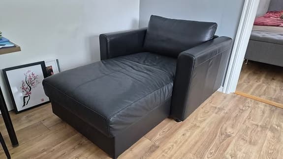 IKEA schäslong med förvaring svart läder