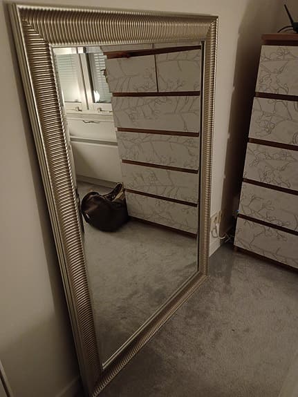 Spegel från Ikea