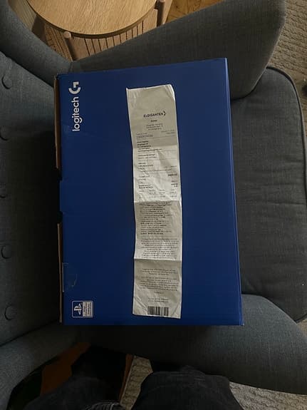 Logitech G923 ratt och pedaler för PlayStation och PC