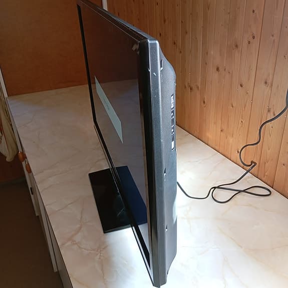 Panasonic 32" LED-TV TX-L32B6E Svart