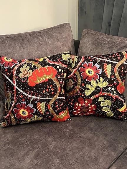 2st Kuddfodral/ Tyg Från Svenskt Tenn/ Josef Frank/ Mirakel