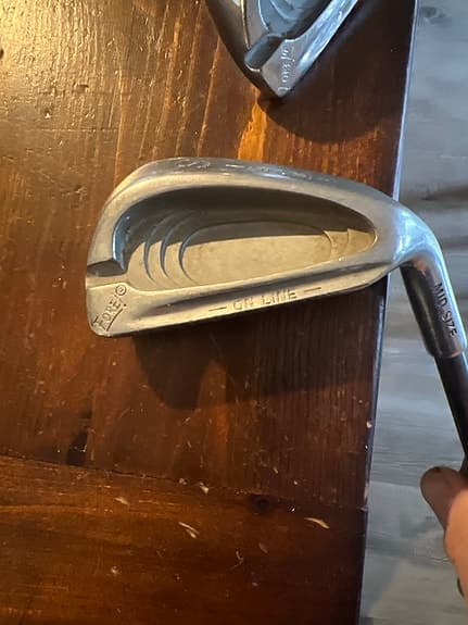 Golfset järnklubbor 3–9 och sand wedge grafit