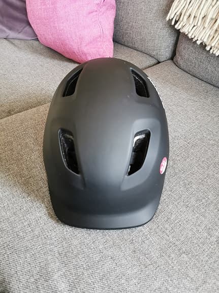 Ny oanvänd cykelhjälm!