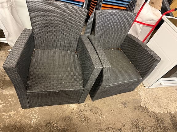Trädgårdsfåtöljer konstrotting