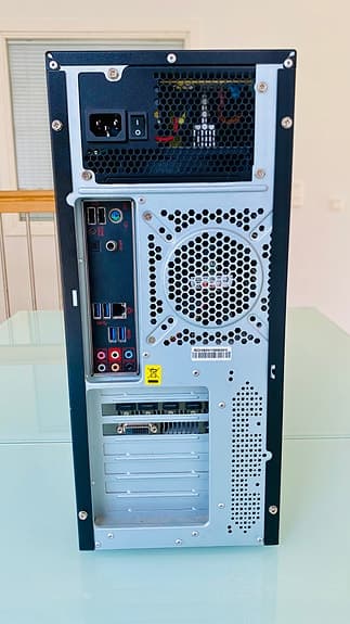 Gaming PC – GTX 1070 / 24GB RAM / SSD + 2TB