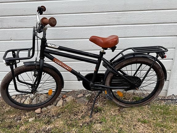 Supersuper Cooper  barncykel 20 inch svart
