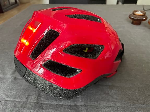 Cykelhjälm stl 52-57 med LED-belysning