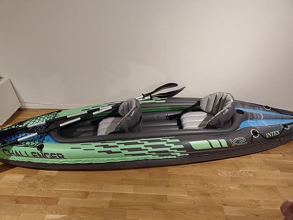 Intex Challenger K2 uppblåsbar kajak 2‑sits grön
