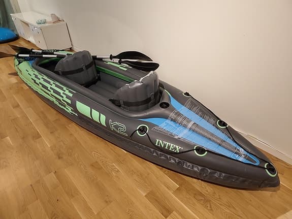 Intex Challenger K2 uppblåsbar kajak 2‑sits grön