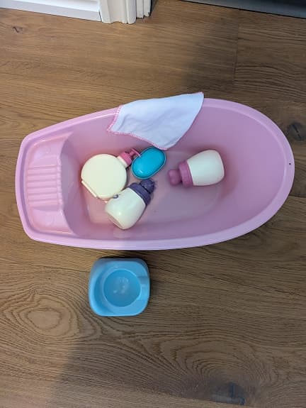 Badset och potta för docka