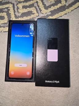 Samsung Galaxy Z Flip5 mobiltelefon 256 GB lila