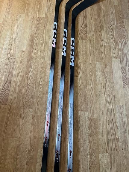 3 st CCM Jetspeed ft8 PROhockeyklubbor INT 65 flex right P90TM