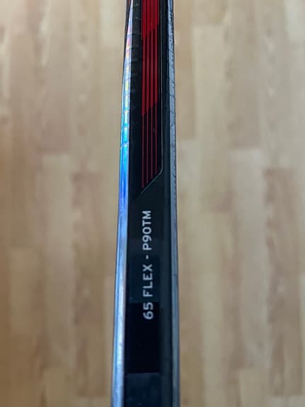 CCM Jetspeed FT 7 right hockeyklubba 65 flex P90TM