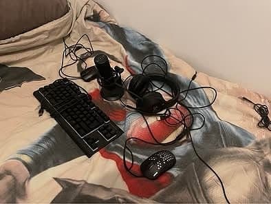 Datorpaket tangentbord mus headset mikrofon svart