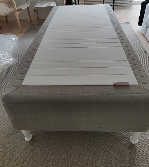 IKEA säng