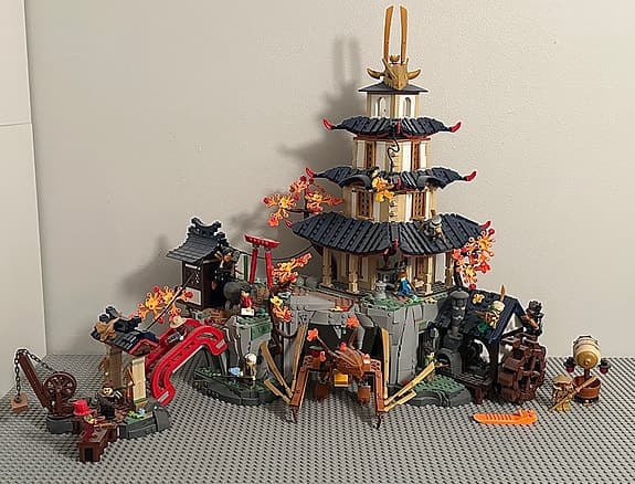 LEGO Ninjago 71814 - Tournament Temple City